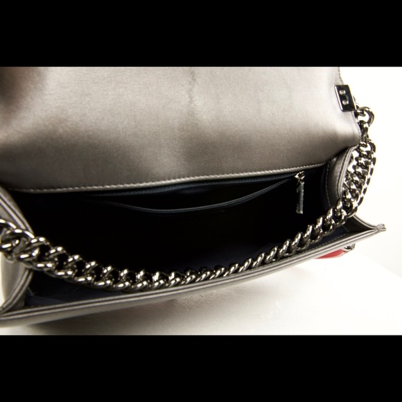 Chanel Old Medium Cube Cruise Collection Le Boy - Picture 13 of 14